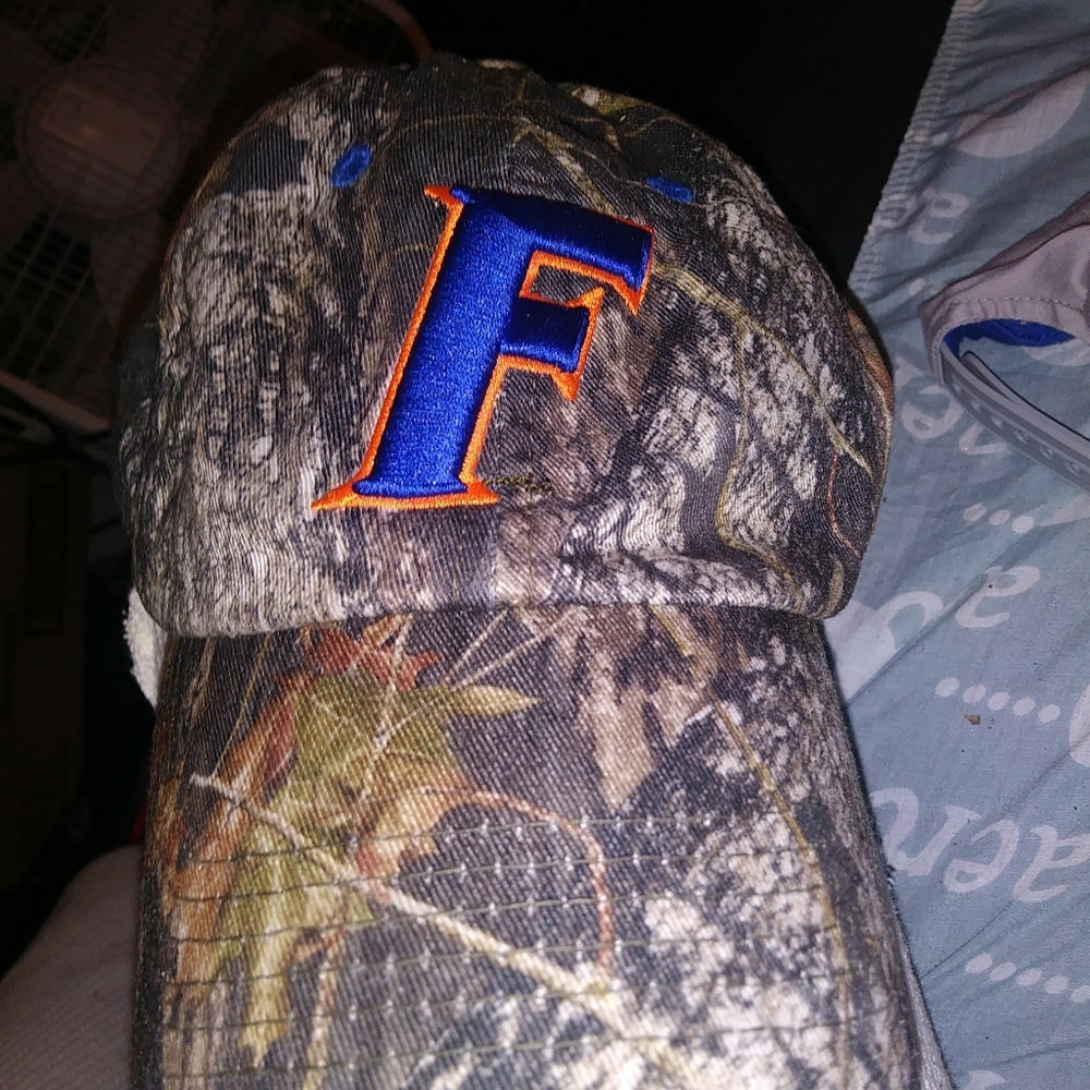 Baseball caps - Picture 7 of 16